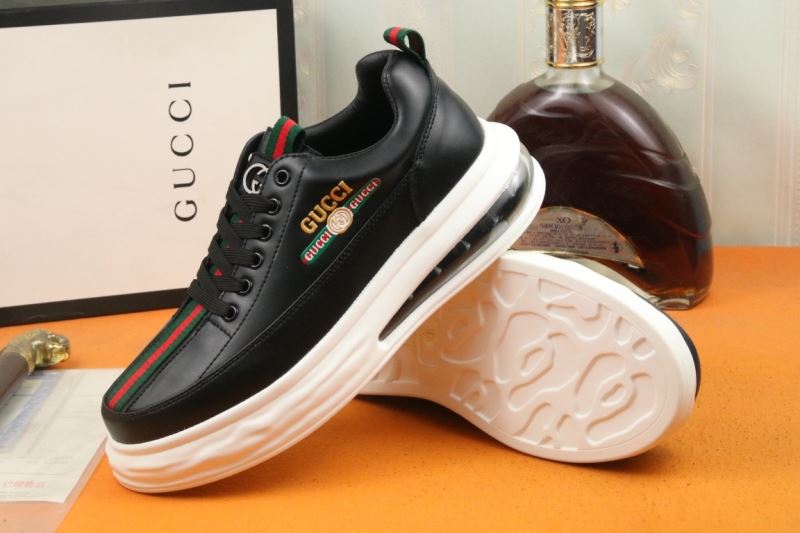 Gucci Sneakers